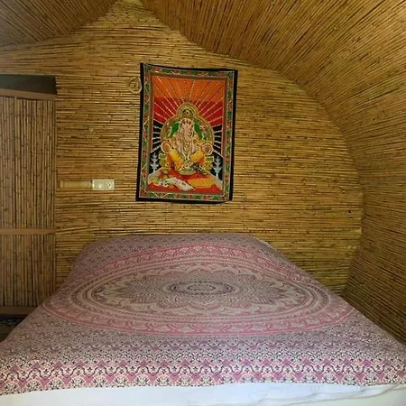 אתר קמפינג Mandala *