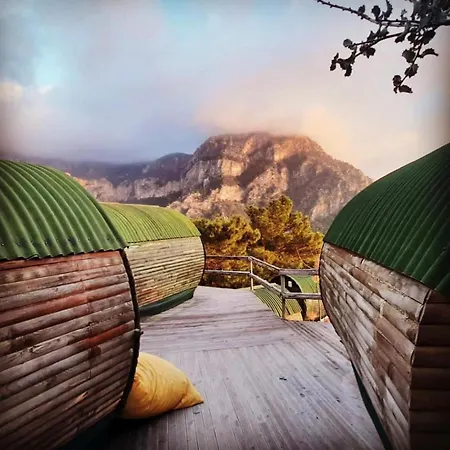 Mandala אתר קמפינג פאראליה