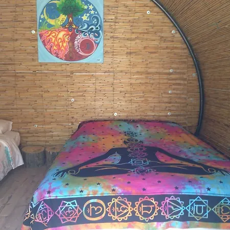 Mandala אתר קמפינג פאראליה